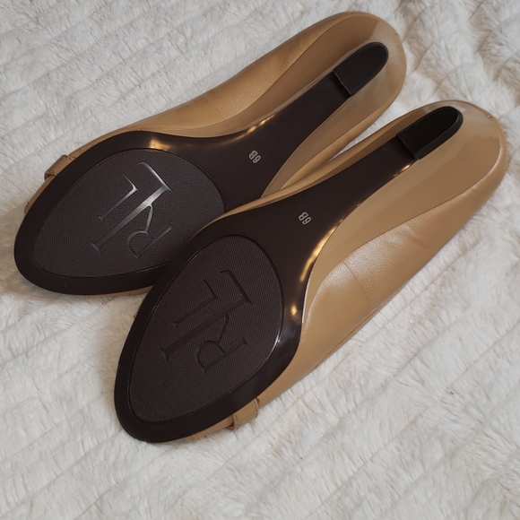 Lauren Ralph Lauren size 6 tan wedge shoes. New - Picture 3 of 5